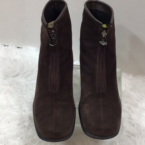 La Canadienne brown suede zip ankle boots 8.5M - Picture 2 of 13